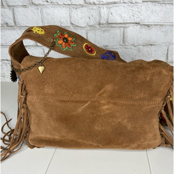 Francesco Biasia Tan Suede Fringe Shoulder Bag - Picture 8 of 10